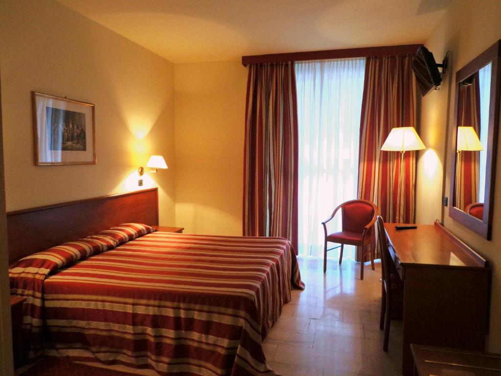 Hotel Select Montecchio Emilia Eksteriør bilde